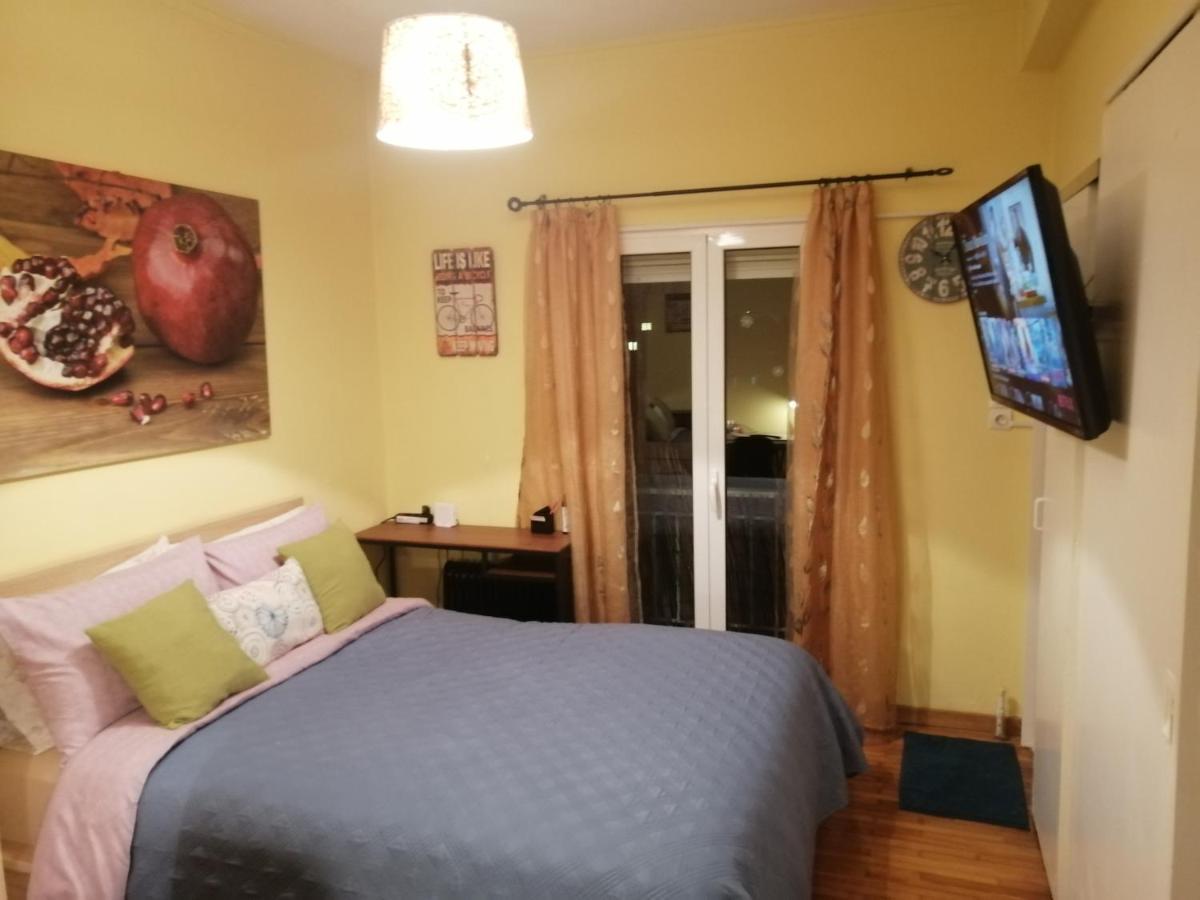Central 6Th Floor Studio Near Metro & View&200Mbps Афины Экстерьер фото