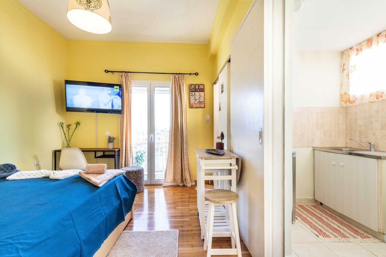 Central 6Th Floor Studio Near Metro & View&200Mbps Афины Экстерьер фото